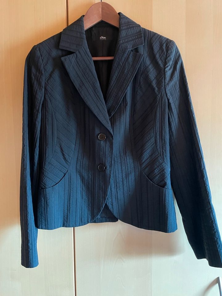 Schwarzer Blazer von Esprit in Donaueschingen