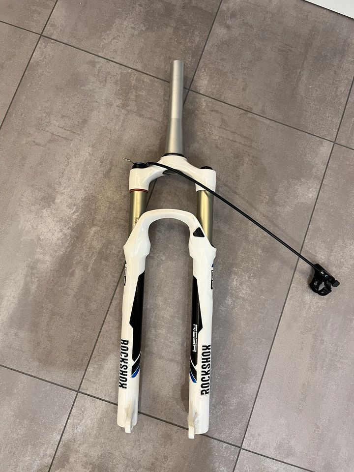 Rock Shox REBA 100 27,5“ Solo Air in gutem Zustand in Berlin