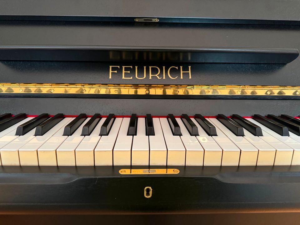 Klavier der Marke Feurich! "Renner- Mechanik" in Lüneburg
