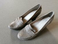 Pumps Absatzschuhe Gr 40 Tamaris grau used Look NEU Leipzig - Schönefeld-Abtnaundorf Vorschau