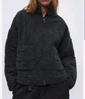 DRINGEND GESUCHT Zara Steppjacke Übergangsjacke Niedersachsen - Schortens Vorschau