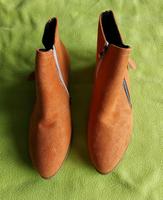 Stiefelette orange Größe 39 neu ungetragen Nordrhein-Westfalen - Laer Vorschau