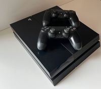 PlayStation 4 inkl. 2 DualShock Controllern Nordrhein-Westfalen - Borken Vorschau