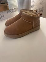 UGG Ultra Mini sand beige 38 Niedersachsen - Nordhorn Vorschau