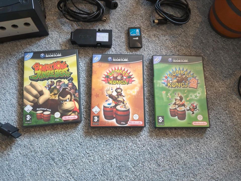 Nintendo GameCube Paket mit 4x Bongo Controller und Spielen uvm in Kirchlengern