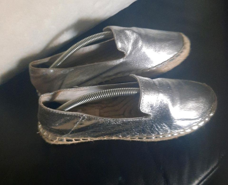 Espandrillos Schuhe Schlappen mokkasins Lofer Sandalen in Bochum