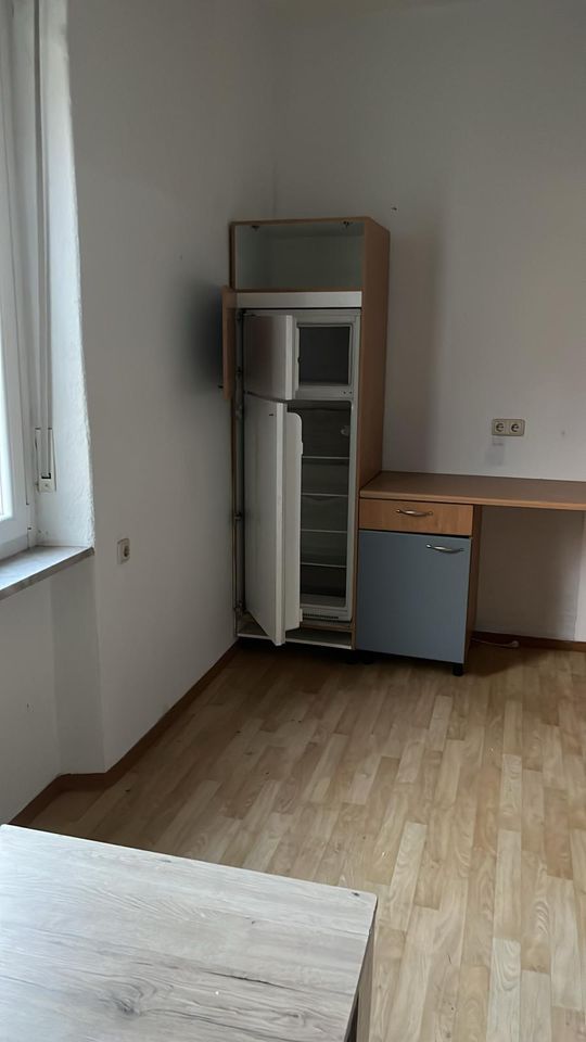 Großzügige 2-Zimmer Wohnung in guter Lage Schweinfurts in Schweinfurt