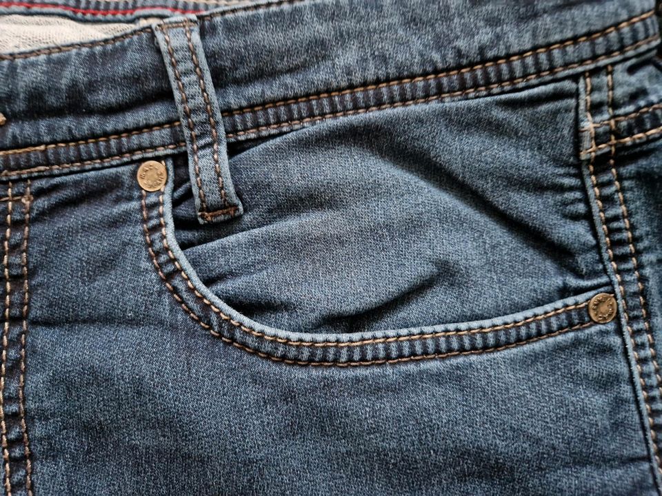 MACJEANS Herren Gr 32/36 in Birken-Honigsessen