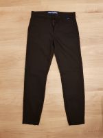 MacJeans Stoffhose schwarz Gr. 30/28 Baden-Württemberg - Rietheim-Weilheim Vorschau