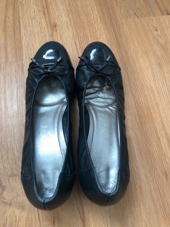 Ara Ballerinas, dunkelblau, Gr 41, Lackspitze, Hochzeit in Emsdetten