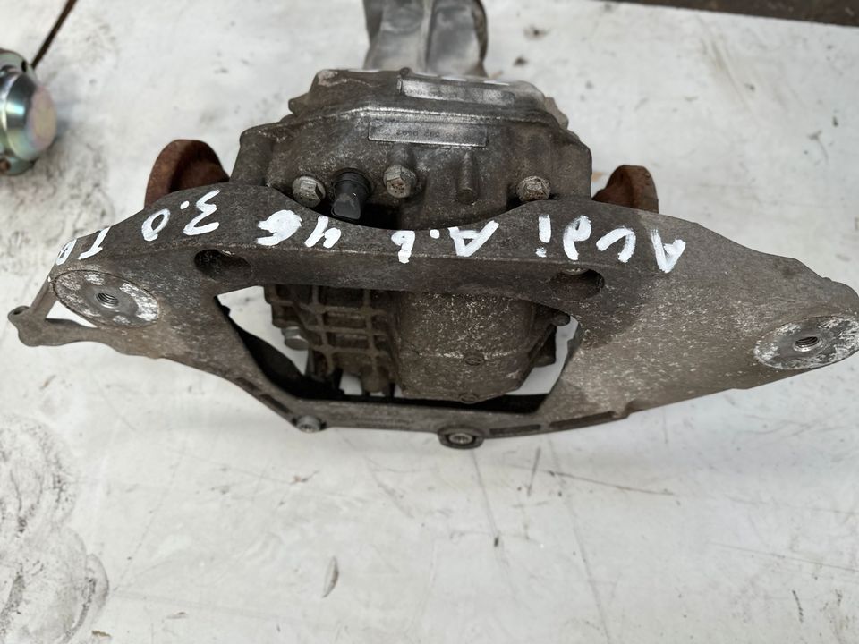 Audi A6 A5 A4 Q5 4G Differential Hinterachsgetriebe in Bochum