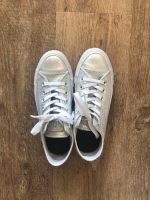 Converse All Star Ox Chucks Silber Leder Gr. 37 Niedersachsen - Langelsheim Vorschau