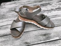 Avena Sommer Riemchen Schuh 37 silber grau Nordrhein-Westfalen - Mönchengladbach Vorschau