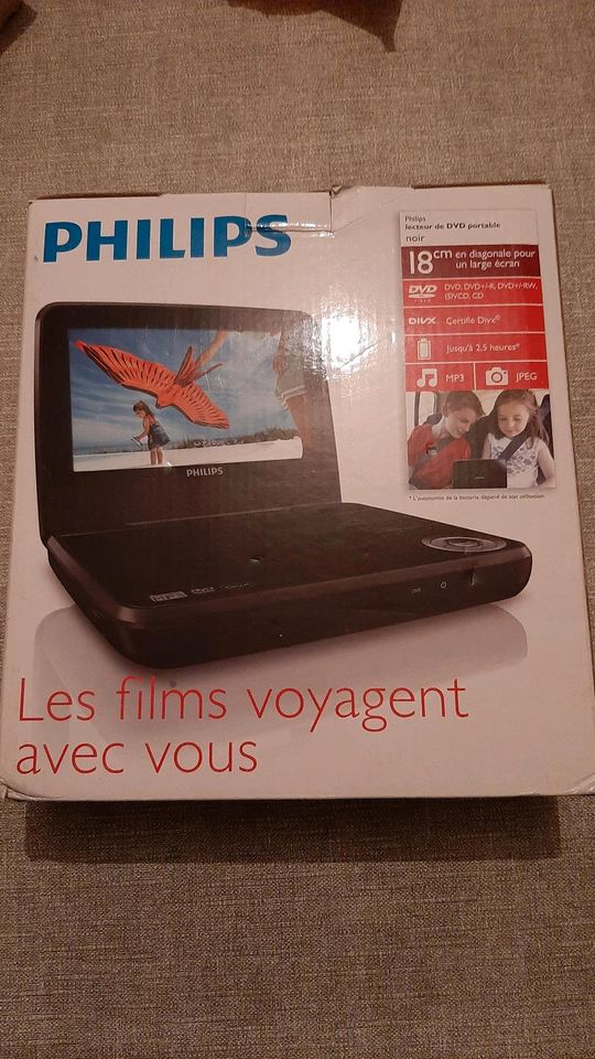 Philips tragbarer DVD Player ,fürs Auto in Uetze