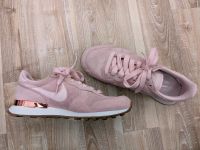 Nike Internationalist Schuhe Gr. 40,5 Pink/Rosa/Rosegold Schwachhausen - Neu Schwachhausen Vorschau