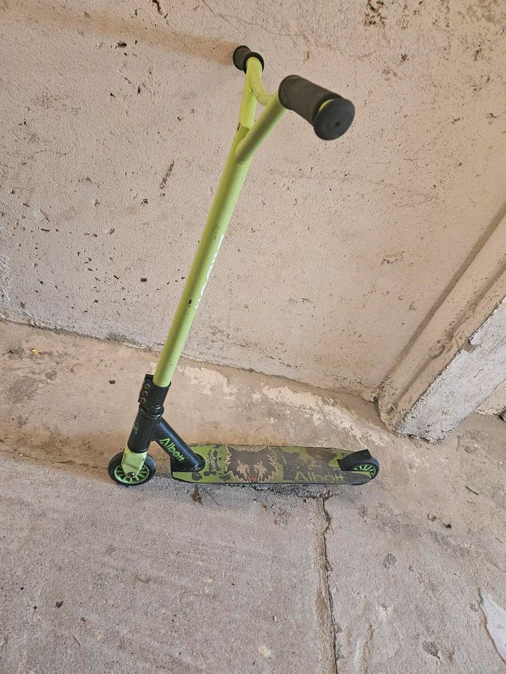 Roller für Jungen abzugeben. in Wismar