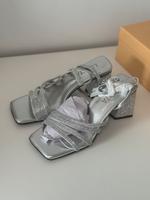 Elegante Sandalen mit Strasssteinen/Glitzer Bayern - Oberasbach Vorschau