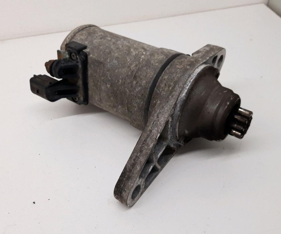 VW Polo 9N3 1.2 Anlasser Starter 02T911024A in Rosdorf