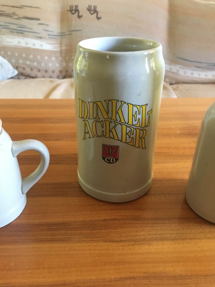 Bierkrug Dinkelacker 1 Liter Flasche Krug Deko in Hamburg
