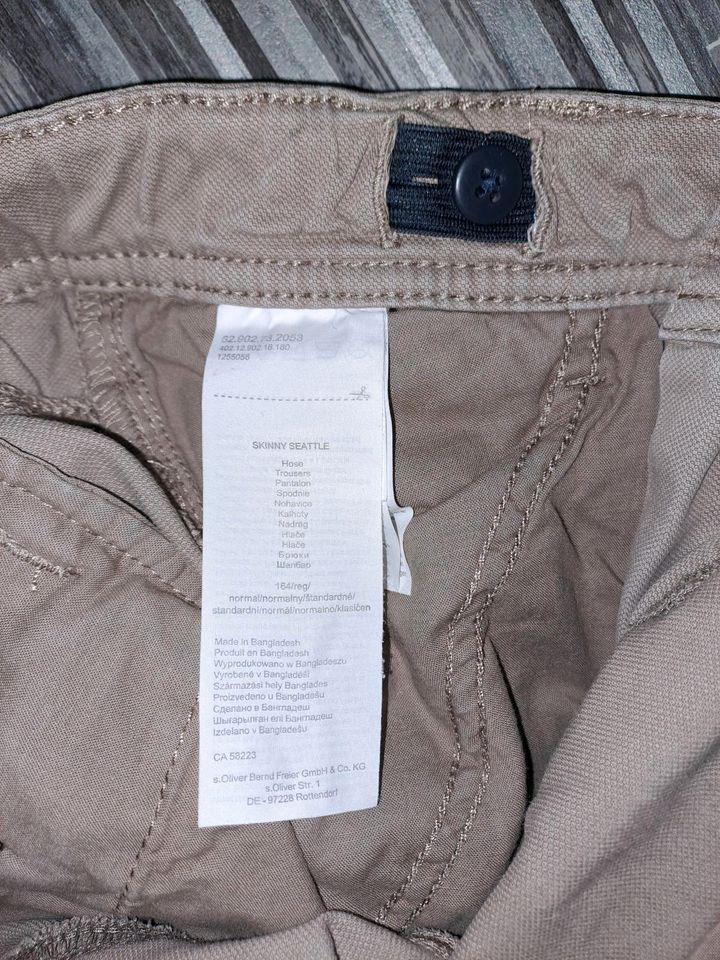 s.oliver Chino- Hose Größe 164 in Elterlein