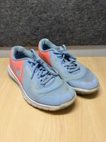 Nike Sneaker Gr. 36 - hellblau/rosa Bayern - Cadolzburg Vorschau