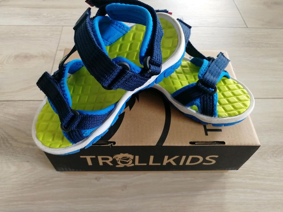 Trollkids Jungen Sandalen, Oslofjord in Dunkelblau, Größe 27 in Bergneustadt