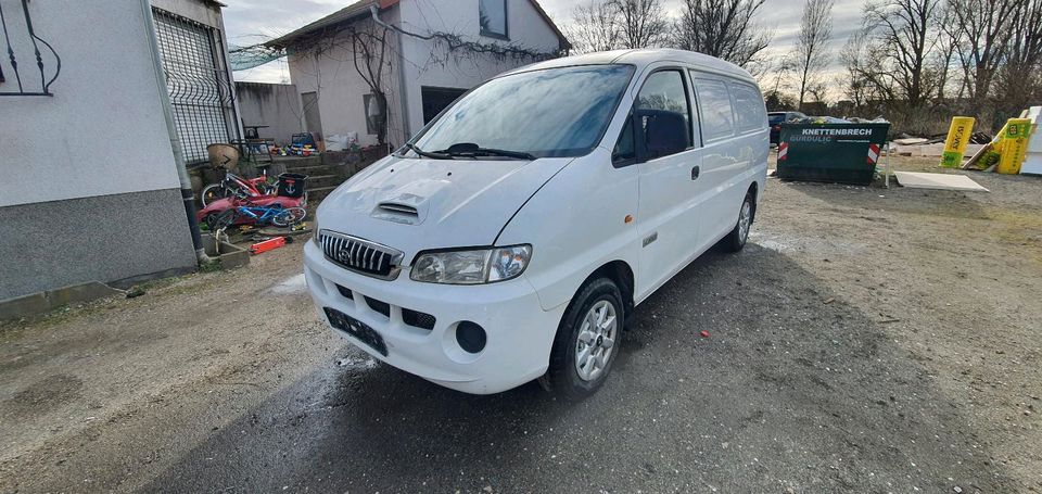 Hyundai H1 LKW Kasten in Mannheim