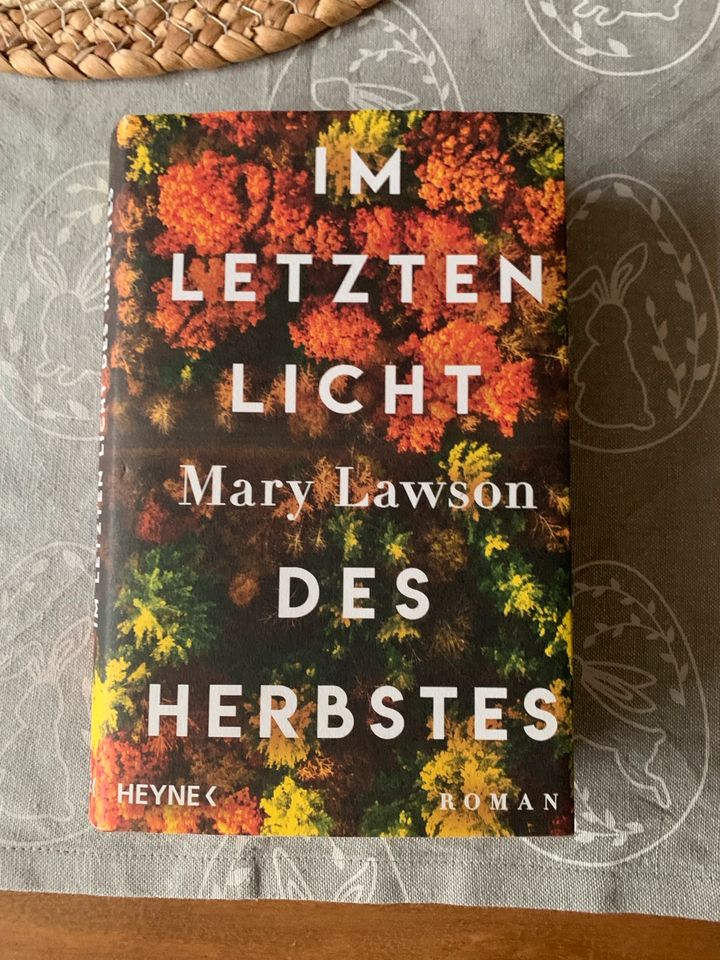 Im letzten Licht des Herbstes Mary Lawson in Sankt Augustin