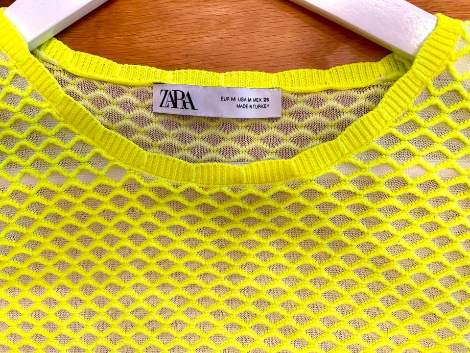 Stricktop Marke Zara in Gr. XS neon gelb in Stuttgart