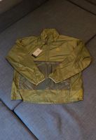 Nike ACG Jacke M Khaki Windbreaker Herren Tactical Neu München - Schwabing-West Vorschau