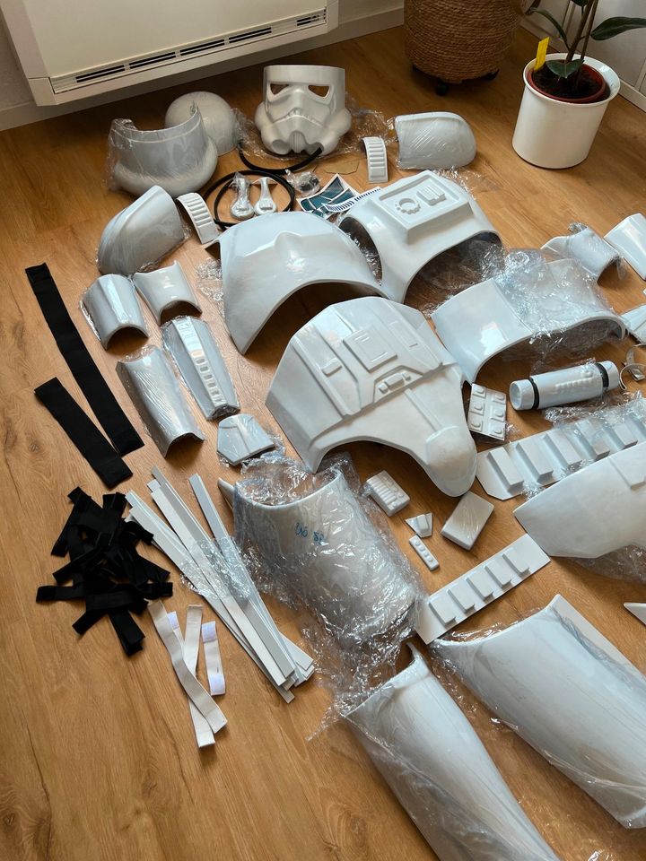 Star Wars ANH HERO Stormtrooper Rüstung 1:1 Kit Armor B-Ware in Gemmrigheim