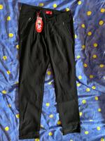 Hose Stoffhose edc Größe 38 NEU Nordrhein-Westfalen - Gummersbach Vorschau