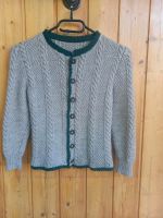 Handgestrickte Trachtenjacke Gr. 110 Kr. München - Kirchheim bei München Vorschau