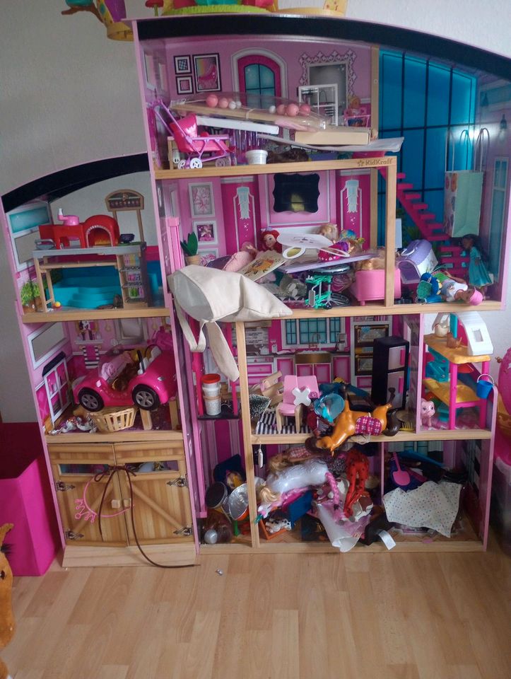 Kidkraft Shimmer Herrenhaus XXL mit Garage in Nordrhein-Westfalen -  Gladbeck | Barbie Spielzeug gebraucht kaufen | eBay Kleinanzeigen ist jetzt  Kleinanzeigen