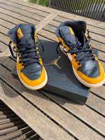 Air Jordan 1 MID Bayern - Seefeld Vorschau