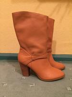 H&M Echt-Lederstiefel, Gr 40, Farbe cognac, mit Etikett Berlin - Reinickendorf Vorschau