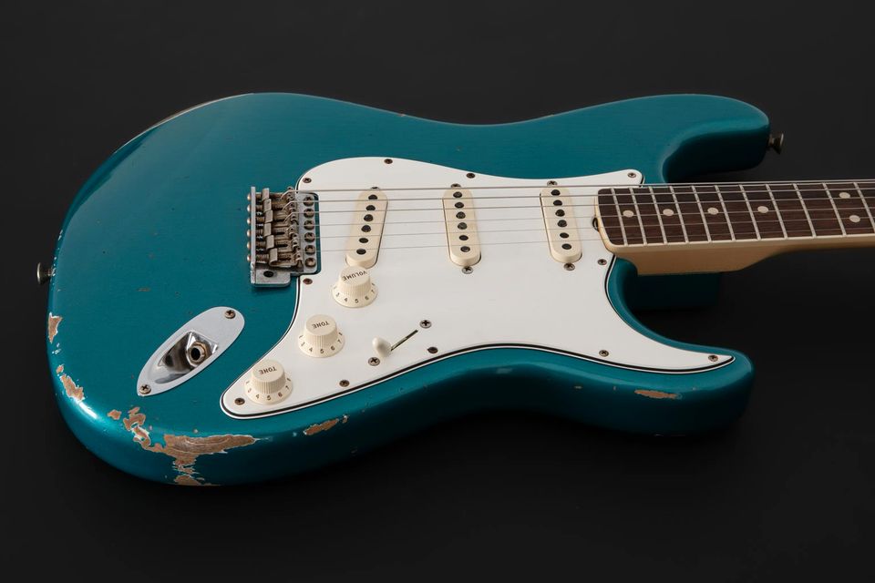 2020 Fender Custom Shop ’63 Stratocaster Relic Ocean Turquoise in Paderborn