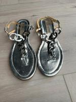 Buffalo Sandalen Silber Gr. 39 Nordrhein-Westfalen - Kaarst Vorschau