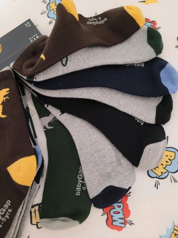 7 Paare Socken Gap Größe 4-5J neu mit Etikett in Pfungstadt