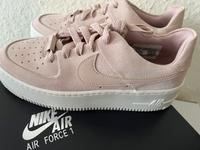NEU Nike Air Force 1 Sage Low Beige Rosa Größe 37.5 Niedersachsen - Osterholz-Scharmbeck Vorschau