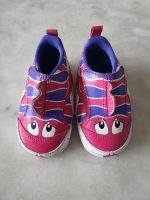 REEBOK BABY SCHUHE SNEAKER HAUSSCHUHE GR.18,5 KINDERSCHUHE NEU Hessen - Offenbach Vorschau