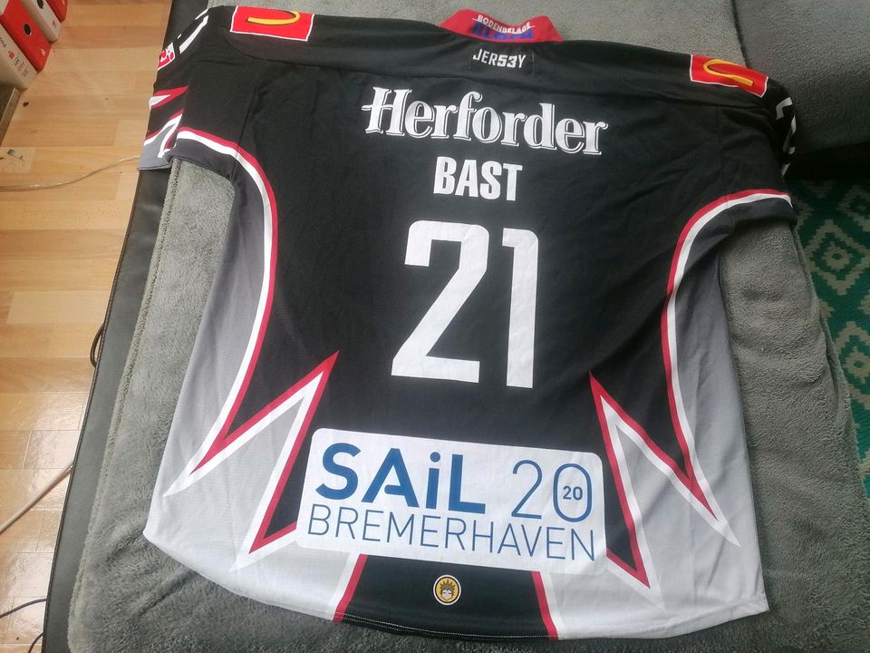 Eishockey Jersey in Bad Neustadt a.d. Saale