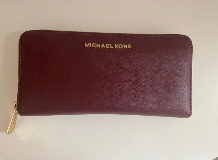 Michael Kors Geldbörse in Regensburg