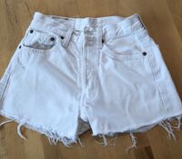 LEVIS Shorts kurze Hose / Größe 26 Baden-Württemberg - Kirchheim am Neckar Vorschau