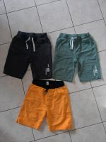 Shorts, kurze Hosen, yigga, Größe 146 Niedersachsen - Meppen Vorschau