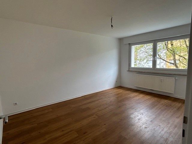 Einladende 3-Zimmer Wohnung mit Balkon! - OHNE Stellplatz in Esslingen