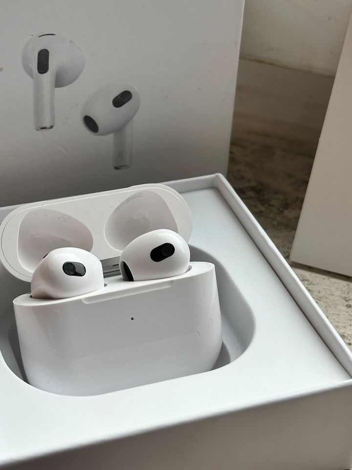 Apple AirPods 3gen in München