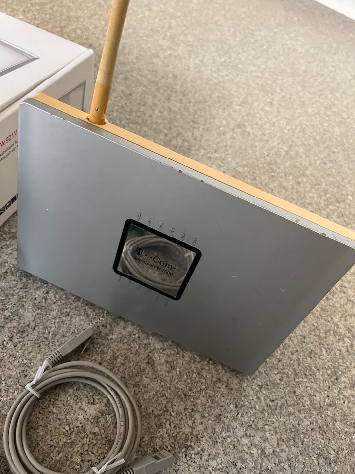 Speedport W 921V WLAN Router in Dornstetten