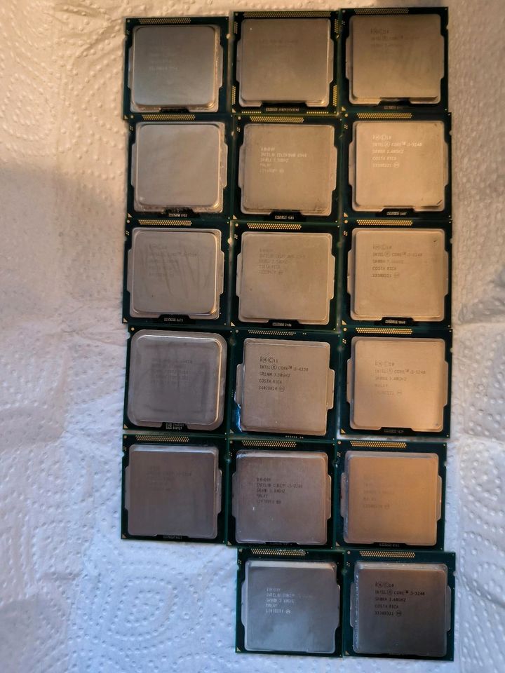 17 alte CPU´s (Xeon, i5, i3, Celeron) in Lübeck