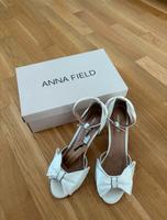 Riemensandaletten | Brautschuh | Hochzeit Hessen - Wiesbaden Vorschau
